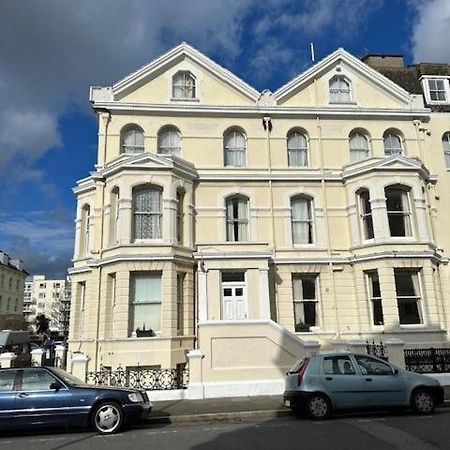 Appletree Hotel Eastbourne Exterior foto